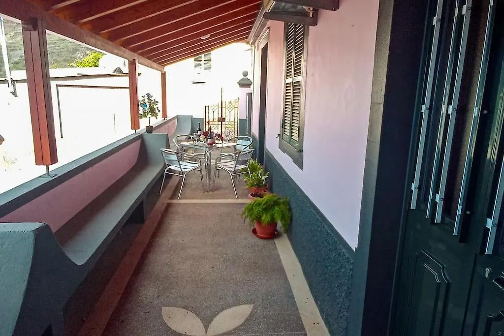 The Funny And Relax Apartment With Terrace & View Arco da Calheta